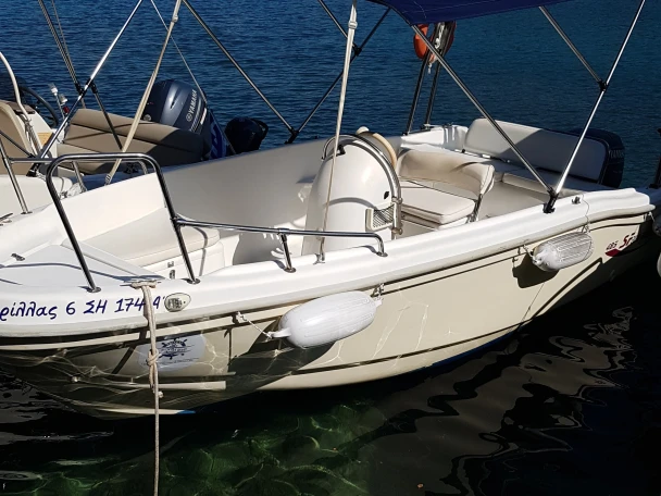 Pronájem Motorová loď Stagman s licencí