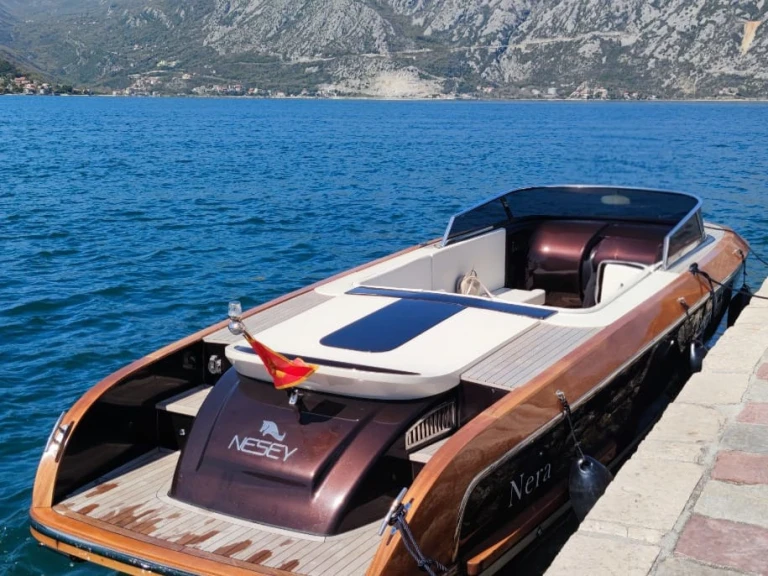 Pronájem jachty v Portonovi - Motorboat na Samboatu