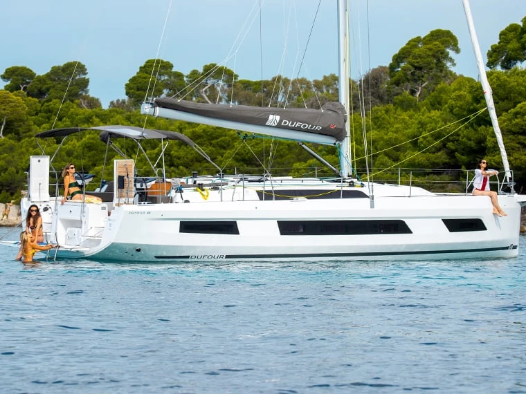 Pronájem Plachetnice Dufour s licencí