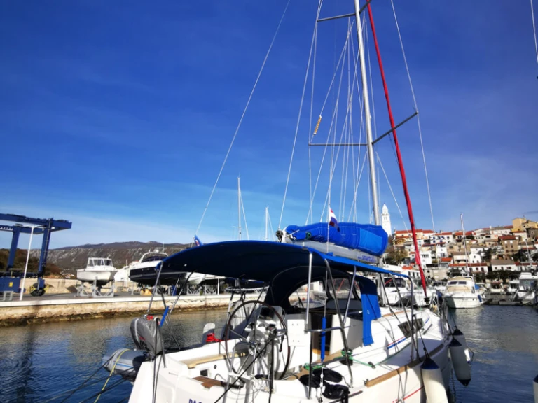 Plachetnice k pronájmu v Biograd Na Moru za nejlepší cenu