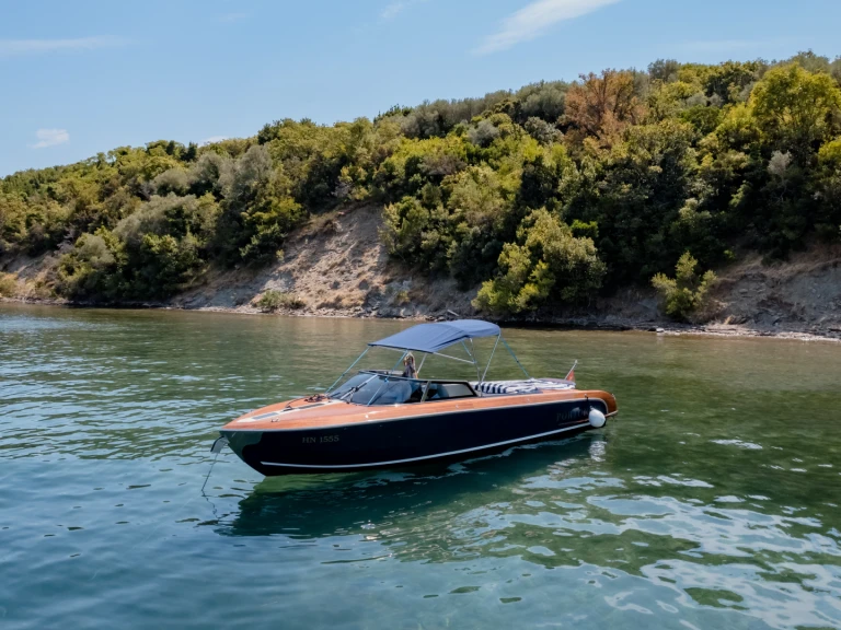 Pronájem jachty v Portonovi - Motorboat na Samboatu