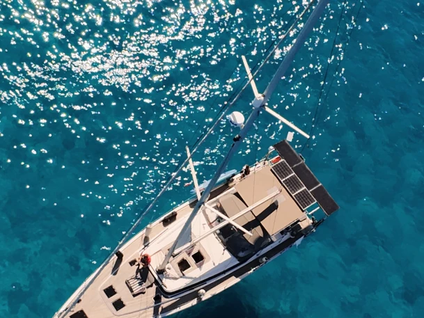 Pronajmout si Bavaria Bavaria C57 v Olbia