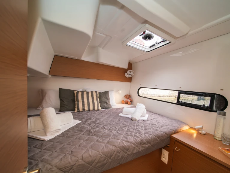 Pronajmout Katamarán se skipperem či ne Excess v Paros (ostrov)