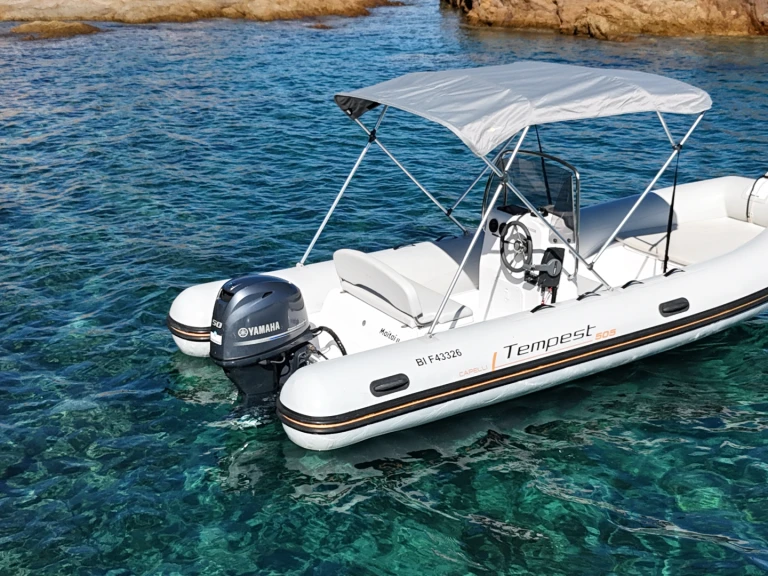 Pronájem Polotuhá loď v Galéria -Capelli Tempest 505 Easy