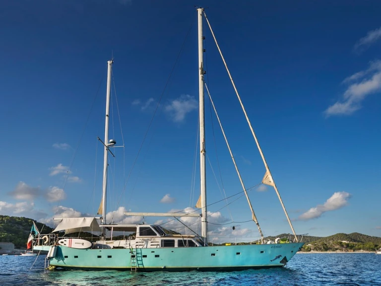 Pronájem lodi Bordogna-Pacifico Bordogna Pacifico 77 v Sant Antoni de Portmany na Samboatu