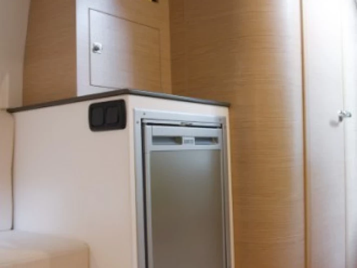 Pronájem Polotuhá loď Capelli s licencí