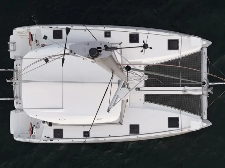 Katamarán k pronájmu v Francie za nejlepší cenu