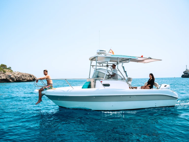 Pronajmout si Capelli Cap 23 WA v Marina De Cala D'Or