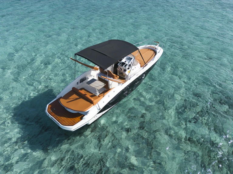 Pronájem lodi Ibiza Town lákavé ceny Sessa Key Largo 27