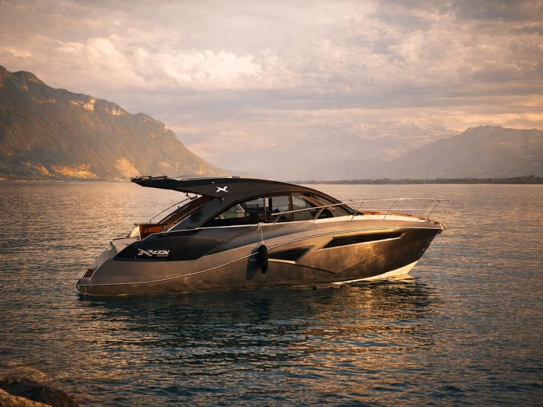 Pronajmout Motorová loď se skipperem či ne NX Boats v Ibiza Town