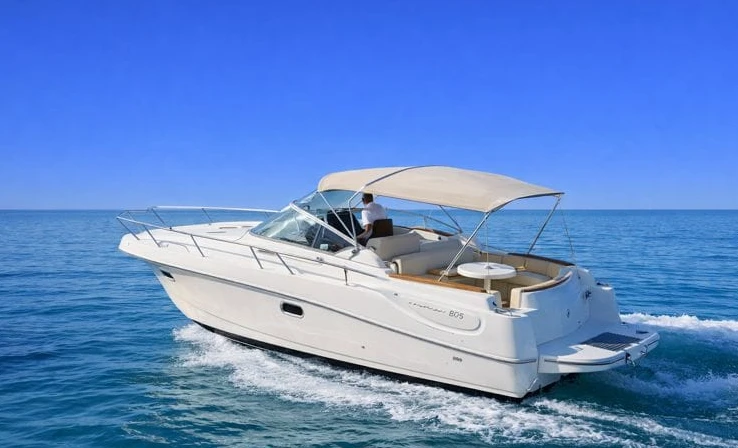 Pronajmout si Jeanneau Leader 805 v Mandelieu-la-Napoule