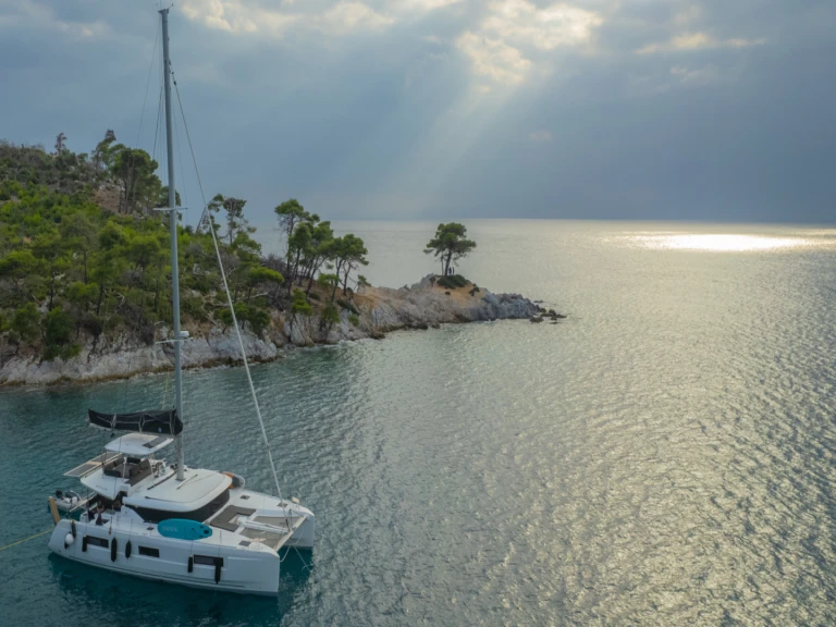 Pronájem jachty v Plataniás -Lagoon Lagoon 46 na Samboatu