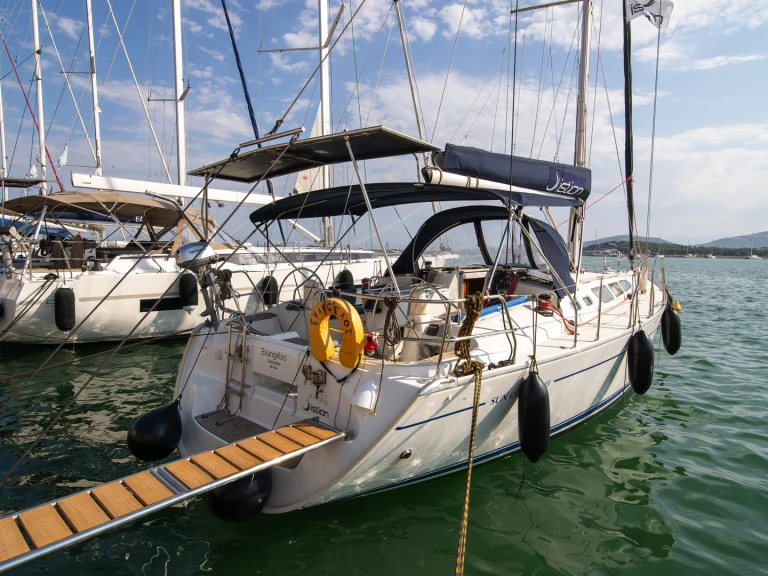 Jeanneau Sun Odyssey 43 jednotlivci a charterové společnosti v Deme of Volos