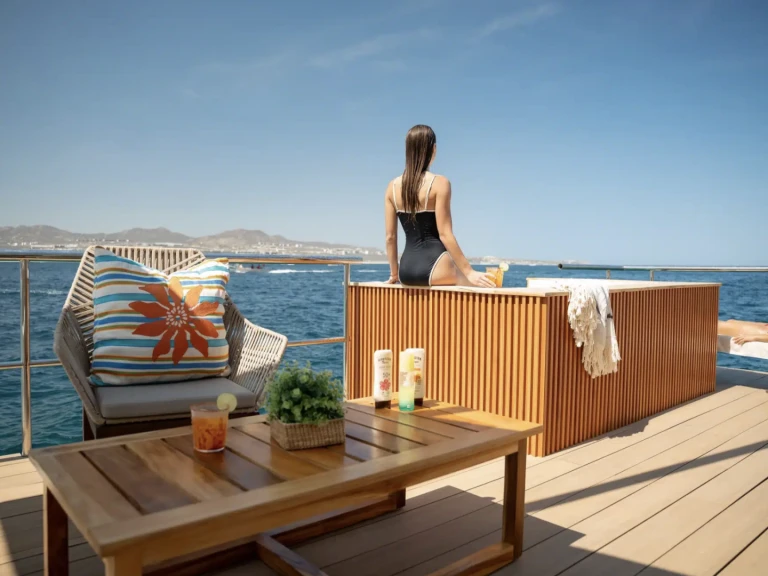 Pronajmout si Custom Made 40 v Cabo San Lucas