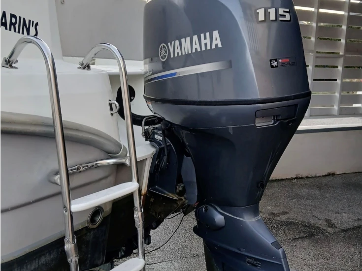 Pronajmout si Bénéteau Flyer 550 Open S2 v Aix-les-Bains