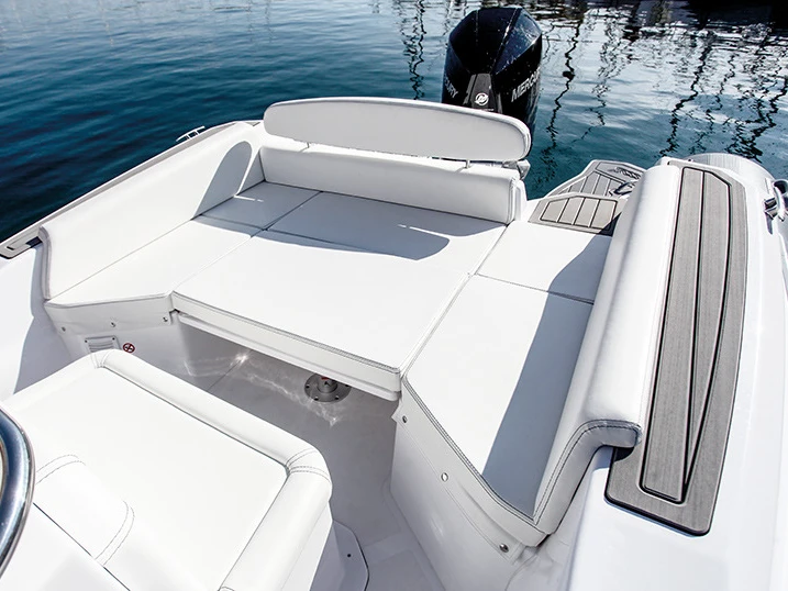 Pronájem lodi Bormes-les-Mimosas lákavé ceny Medline