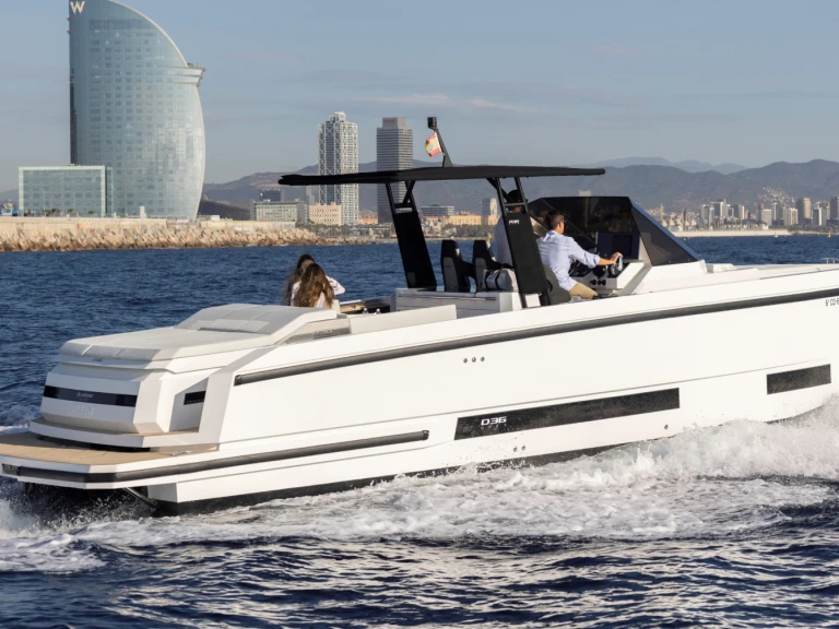 Pronájem Motorová loď v Marina Botafoch -De Antonio d36