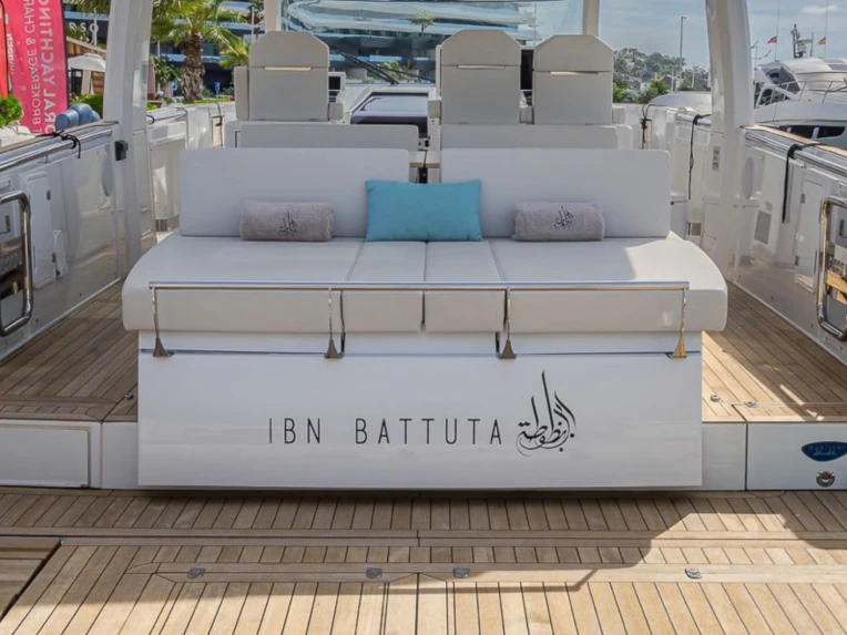 Pronajmout si Fjord Fjord 41 XL v Santa Eularia des Riu