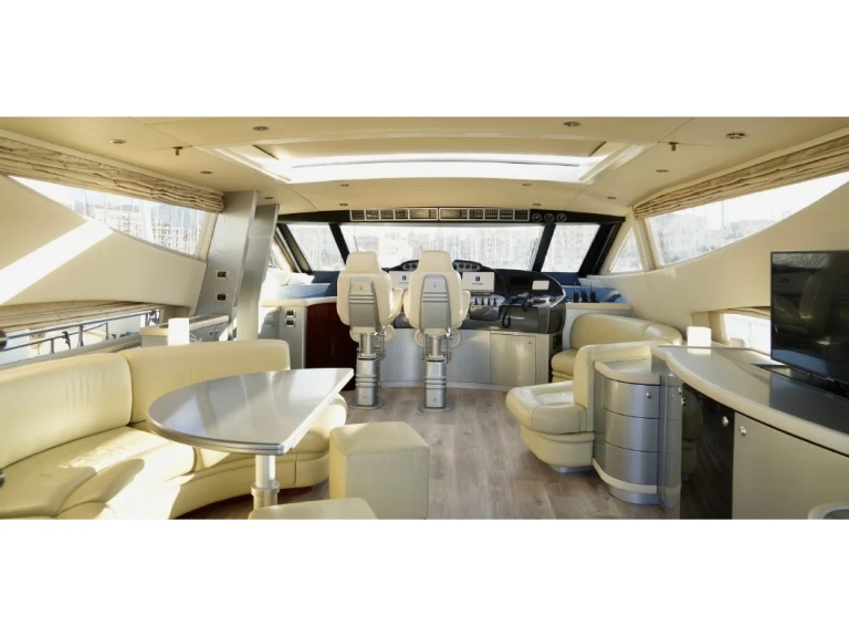 Pronajmout si Bayliner Alfamarine 78 HT v Milazzo