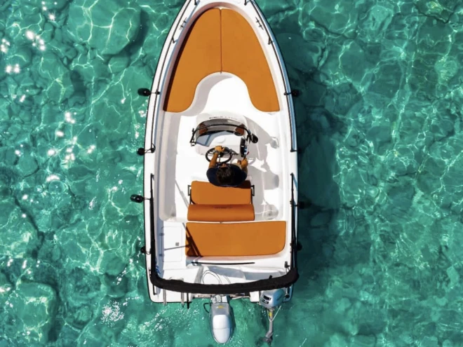 Pronajmout si Poseidon Blu Water 170 v Kos