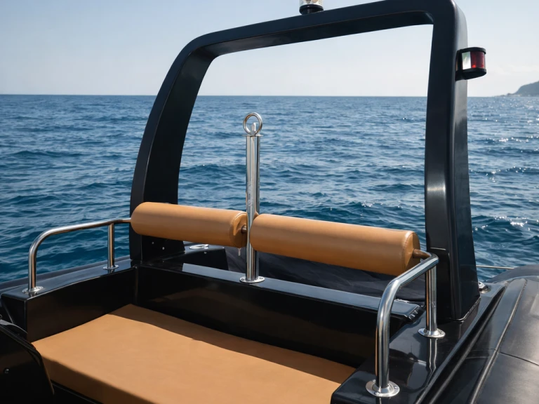 Pronajmout Polotuhá loď se skipperem či ne artboat v Portoferraio Port