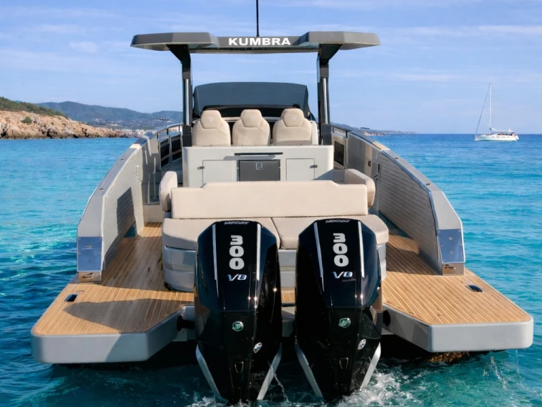 Pronajmout Motorová loď se skipperem či ne Kumbra Yachts v Ibiza Town