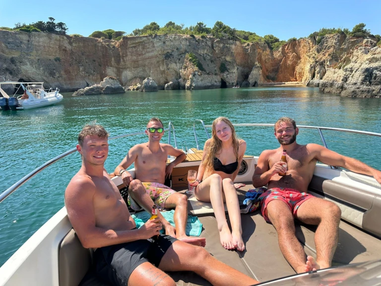 Pronájem Motorová loď v Marina de Lagos -Karnic SL701