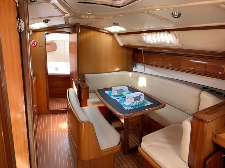 Pronájem jachty v Volos -Bavaria Bavaria 38 na Samboatu