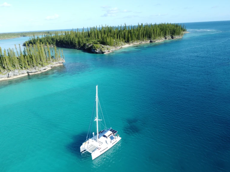 Pronajmout si Catana Catana 47 v Nouméa