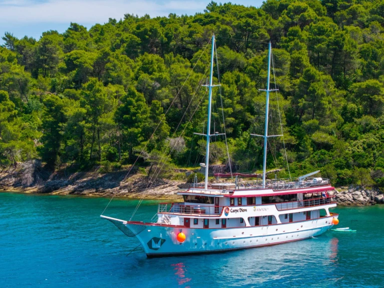 Jachta k pronájmu v Omiš za nejlepší cenu