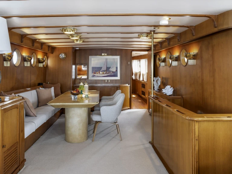 Pronajmout si  Pacific Class 85 v Furnari