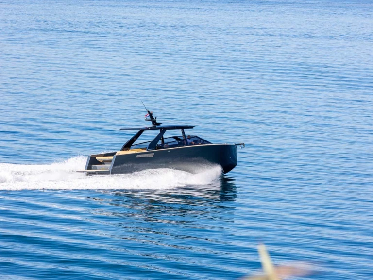 Pronájem lodi Colnago Colnago 35 v Split na Samboatu