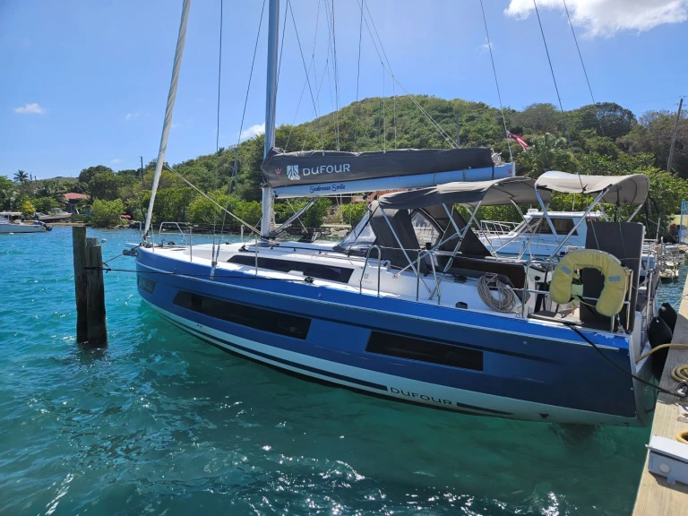 Dufour Dufour 41 jednotlivci a charterové společnosti v Frenchtown