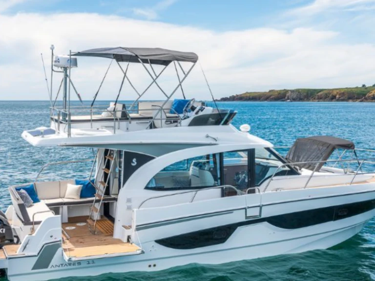 Pronájem lodi Saint-Mandrier-sur-Mer lákavé ceny Antares 11 FLY