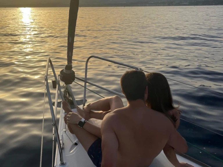 Pronájem Plachetnice v Marbella -Elan Elan 37