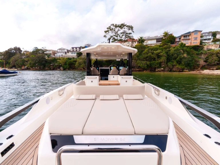 Pronájem lodi Capelli STRADIVARI 52 v Marine de Sant'Ambrogio na Samboatu