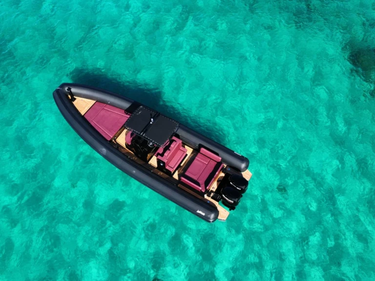 Pronájem Polotuhá loď v Portisco -Sea Water Sea Water Phantom 300