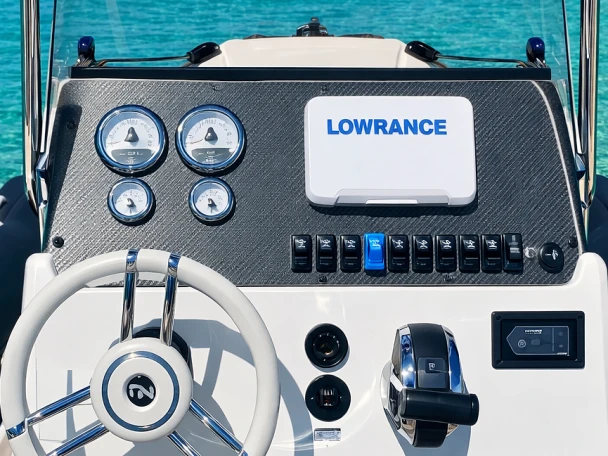 Pronájem lodi Portisco lákavé ceny Prince 24