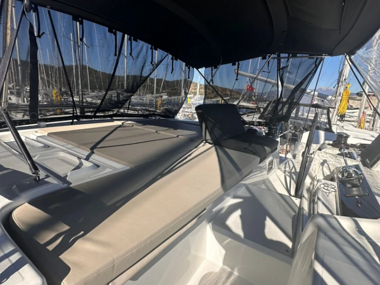 Pronájem Katamarán Lagoon s licencí