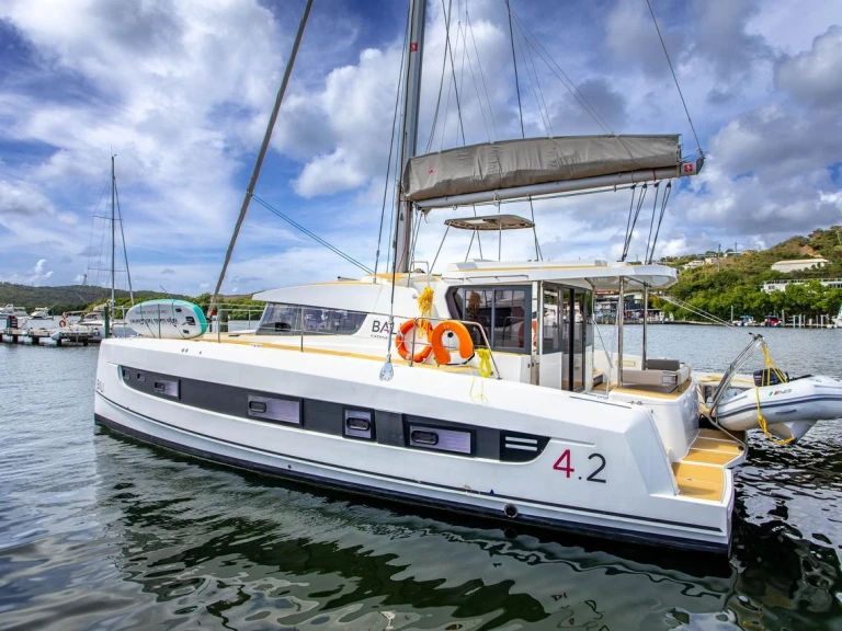 Pronájem lodi Bali Bali 4.2 O.V v Saint Thomas na Samboatu