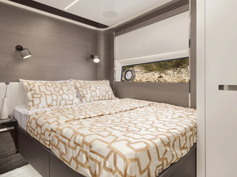 Pronájem lodi Donji Seget lákavé ceny Azimut S8