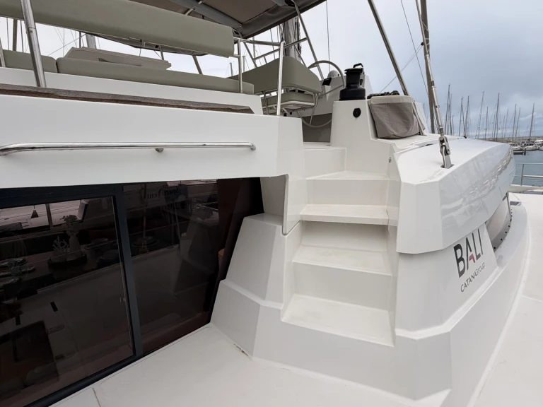 Pronajmout si Bali Bali 5.4 italy v Capo d'Orlando