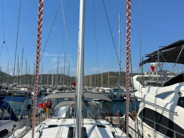 Pronájem Plachetnice v Fethiye -Bavaria Cruiser 46