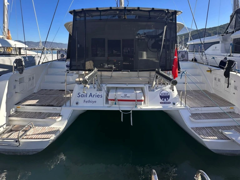 Pronájem Katamarán v Fethiye -Lagoon Lagoon 40