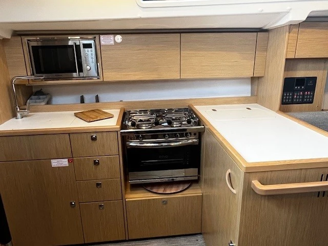 Pronájem jachty v Marseille -Bavaria Bavaria C38 na Samboatu