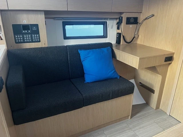 Pronajmout Plachetnice se skipperem či ne Bavaria v Marseille