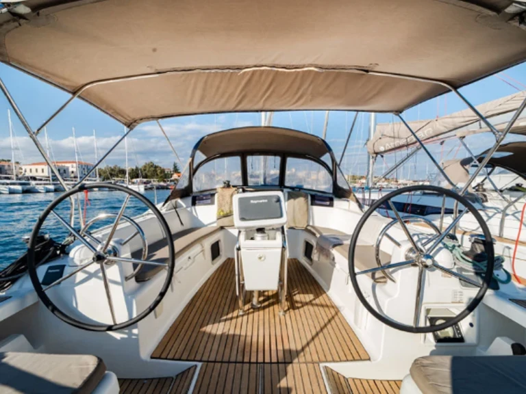 Pronájem Plachetnice v Limassol -Jeanneau Sun Odyssey 439