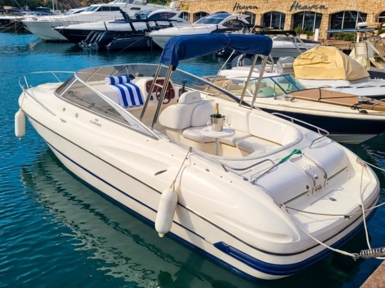 Pronajmout Motorová loď se skipperem či ne Cranchi v Poltu Quatu