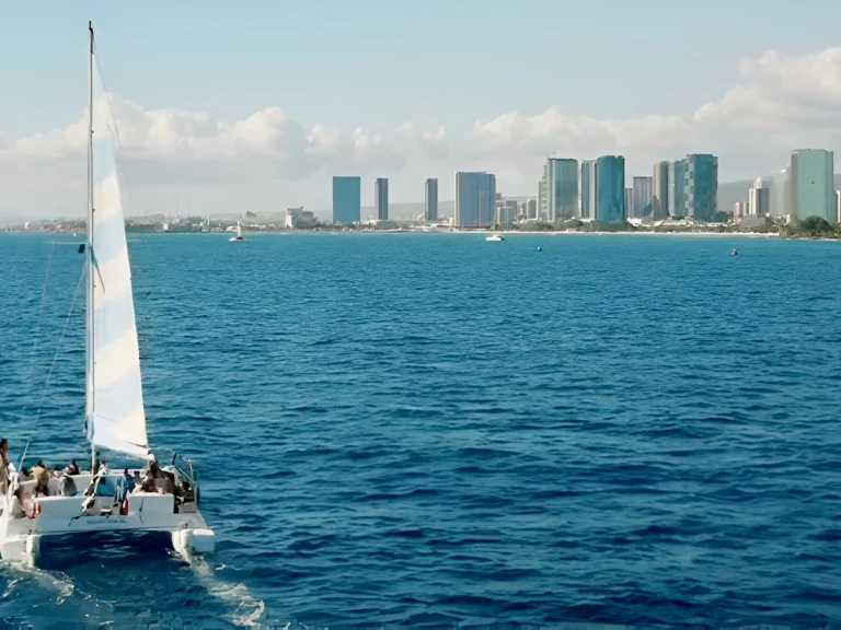 Pronajmout Katamarán se skipperem či ne San Juan formerly Clark v Waikīkī