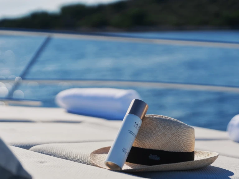 Pronájem lodi Marina Lav lákavé ceny Prestige 520 S